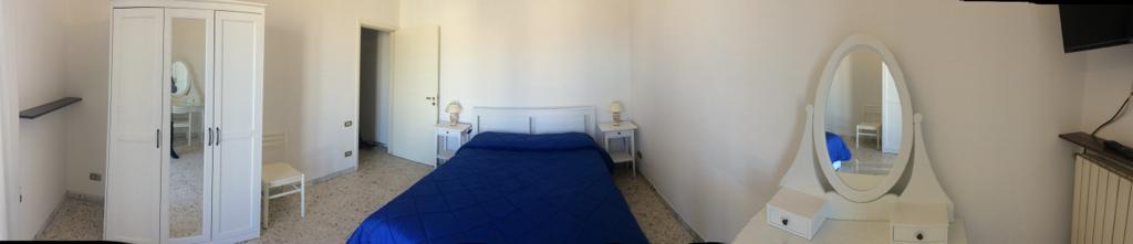 Camera da Letto di ALENAPOLI's HOME